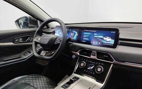 CheryExeed TXL, 2023 год, 2 400 000 рублей, 14 фотография