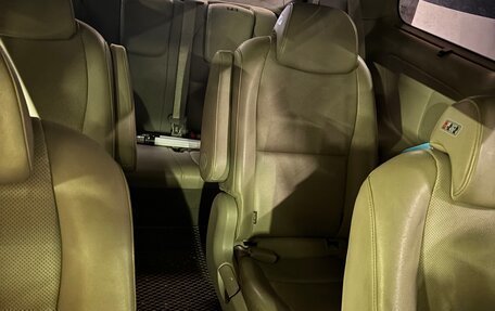 KIA Carnival III, 2016 год, 2 050 000 рублей, 8 фотография