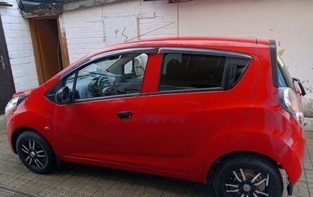 Chevrolet Spark III, 2011 год, 500 000 рублей, 4 фотография