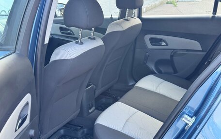 Chevrolet Cruze II, 2013 год, 800 000 рублей, 14 фотография