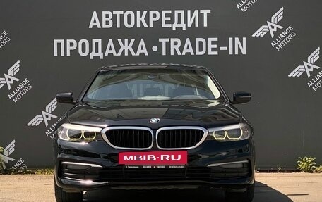 BMW 5 серия, 2019 год, 2 450 000 рублей, 2 фотография