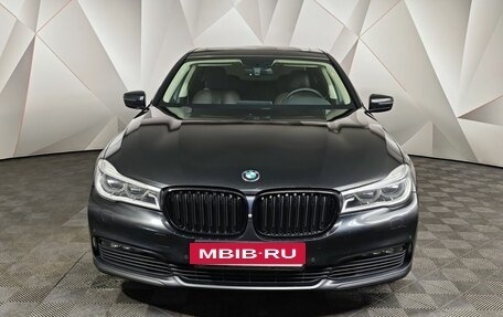 BMW 7 серия, 2018 год, 3 295 000 рублей, 3 фотография