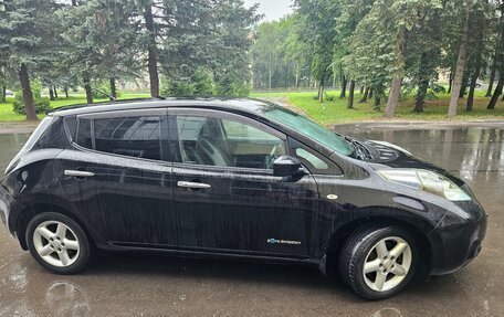 Nissan Leaf I, 2016 год, 820 000 рублей, 3 фотография