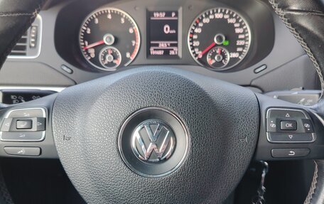 Volkswagen Jetta VI, 2013 год, 1 090 000 рублей, 4 фотография