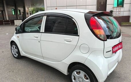 Mitsubishi i-MiEV, 2011 год, 550 000 рублей, 3 фотография