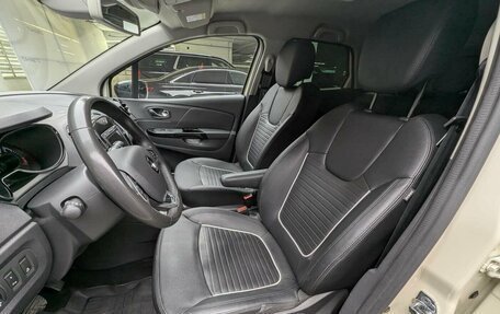 Renault Kaptur I рестайлинг, 2019 год, 897 000 рублей, 9 фотография