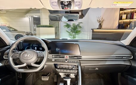 Hyundai Elantra, 2026 год, 1 949 000 рублей, 8 фотография