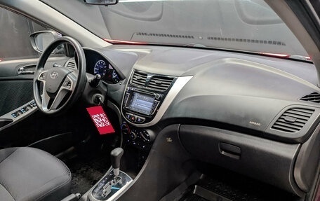 Hyundai Solaris II рестайлинг, 2012 год, 850 000 рублей, 13 фотография