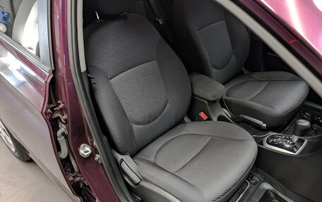 Hyundai Solaris II рестайлинг, 2012 год, 850 000 рублей, 22 фотография