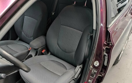 Hyundai Solaris II рестайлинг, 2012 год, 850 000 рублей, 20 фотография