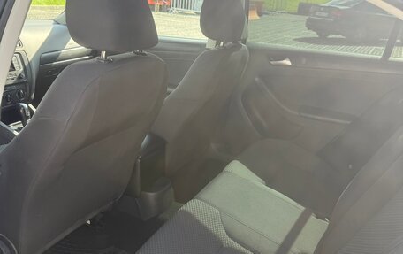 Volkswagen Jetta VI, 2014 год, 1 050 000 рублей, 8 фотография