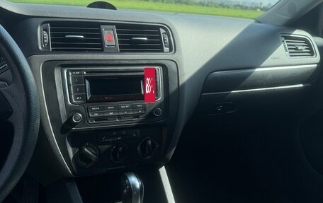 Volkswagen Jetta VI, 2014 год, 1 050 000 рублей, 6 фотография