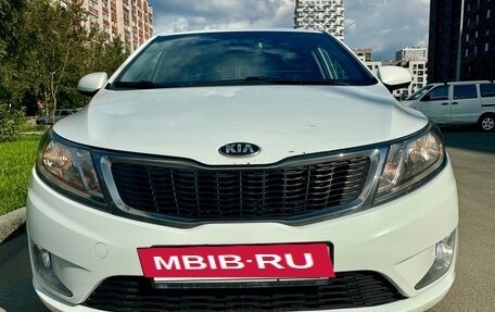 KIA Rio III рестайлинг, 2014 год, 800 000 рублей, 2 фотография