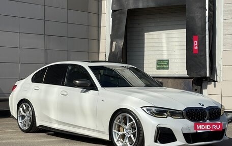 BMW 3 серия, 2019 год, 5 300 000 рублей, 2 фотография