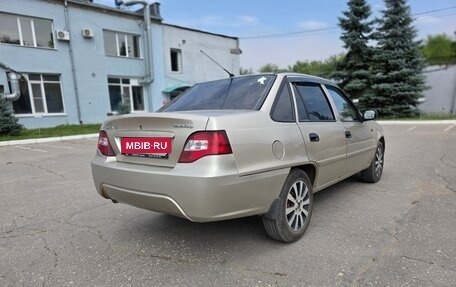 Daewoo Nexia I рестайлинг, 2012 год, 210 000 рублей, 3 фотография