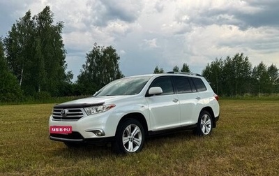 Toyota Highlander III, 2011 год, 2 600 000 рублей, 1 фотография