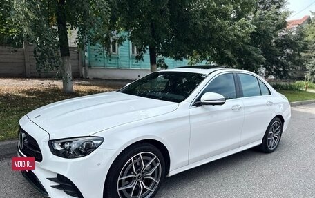 Mercedes-Benz E-Класс, 2023 год, 6 555 000 рублей, 3 фотография