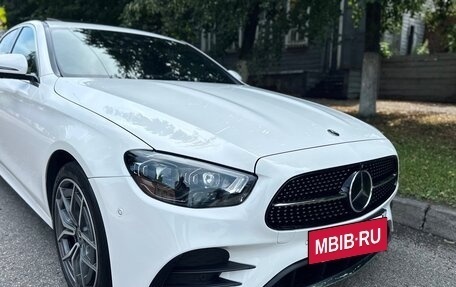 Mercedes-Benz E-Класс, 2023 год, 6 555 000 рублей, 4 фотография