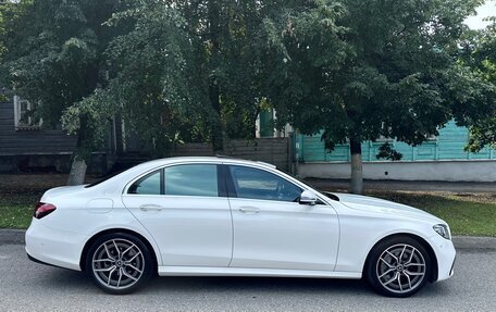 Mercedes-Benz E-Класс, 2023 год, 6 555 000 рублей, 9 фотография