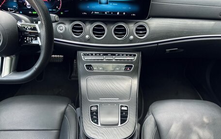 Mercedes-Benz E-Класс, 2023 год, 6 555 000 рублей, 19 фотография