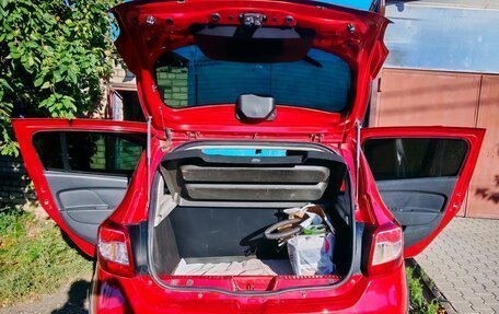 Renault Sandero II рестайлинг, 2015 год, 750 000 рублей, 8 фотография