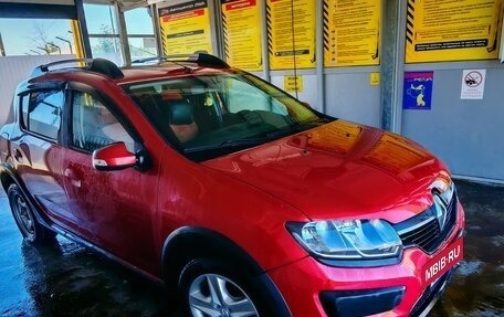 Renault Sandero II рестайлинг, 2015 год, 750 000 рублей, 3 фотография