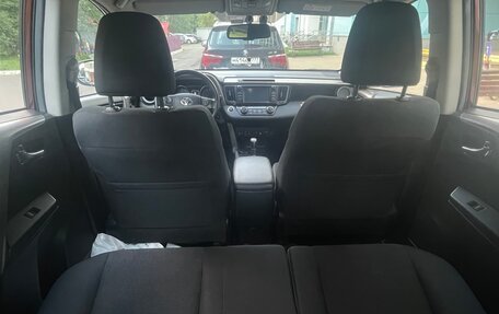 Toyota RAV4, 2018 год, 2 600 000 рублей, 10 фотография