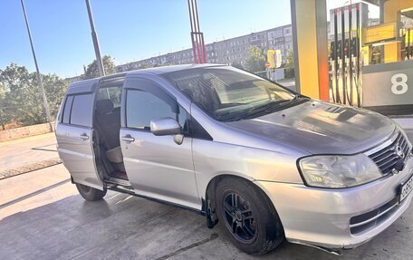 Nissan Liberty, 2002 год, 420 000 рублей, 3 фотография