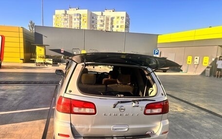 Nissan Liberty, 2002 год, 420 000 рублей, 6 фотография