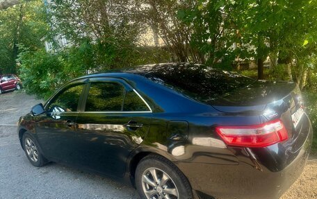 Toyota Camry, 2011 год, 1 280 000 рублей, 2 фотография