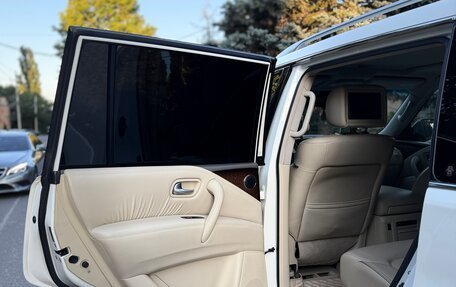 Infiniti QX56, 2013 год, 1 950 000 рублей, 8 фотография