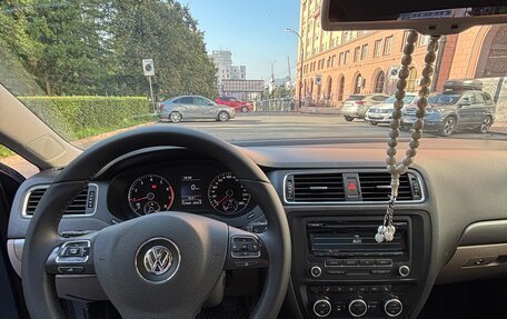 Volkswagen Jetta VI, 2013 год, 1 150 000 рублей, 13 фотография
