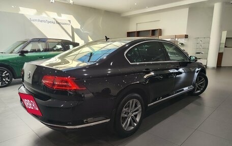 Volkswagen Passat B8 рестайлинг, 2019 год, 2 885 000 рублей, 6 фотография