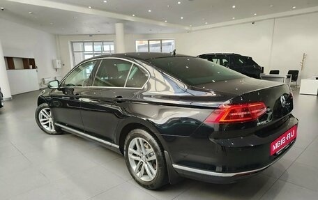 Volkswagen Passat B8 рестайлинг, 2019 год, 2 885 000 рублей, 4 фотография