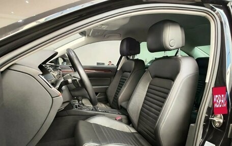 Volkswagen Passat B8 рестайлинг, 2019 год, 2 885 000 рублей, 8 фотография