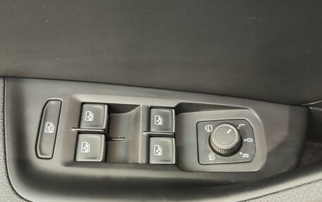 Volkswagen Passat B8 рестайлинг, 2019 год, 2 885 000 рублей, 18 фотография