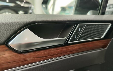 Volkswagen Passat B8 рестайлинг, 2019 год, 2 885 000 рублей, 17 фотография