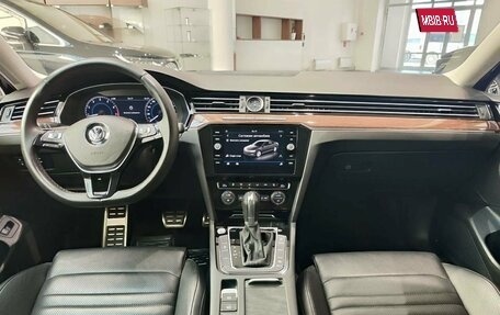 Volkswagen Passat B8 рестайлинг, 2019 год, 2 885 000 рублей, 14 фотография