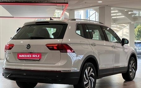 Volkswagen Tiguan II, 2026 год, 3 990 000 рублей, 7 фотография