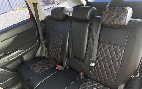 Mitsubishi Outlander III рестайлинг 3, 2014 год, 1 495 000 рублей, 9 фотография