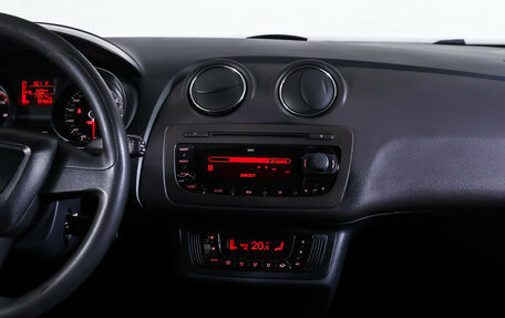 SEAT Ibiza IV рестайлинг 2, 2012 год, 728 000 рублей, 14 фотография