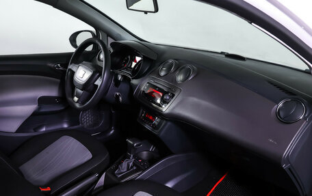 SEAT Ibiza IV рестайлинг 2, 2012 год, 728 000 рублей, 11 фотография