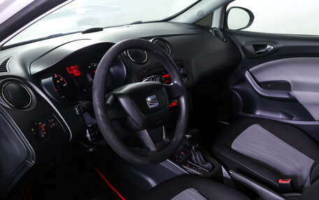 SEAT Ibiza IV рестайлинг 2, 2012 год, 728 000 рублей, 16 фотография