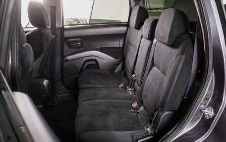 Mitsubishi Outlander III рестайлинг 3, 2007 год, 849 000 рублей, 9 фотография