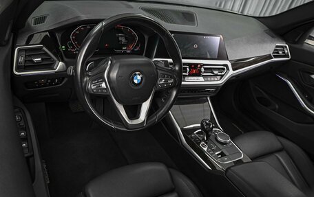 BMW 3 серия, 2019 год, 3 488 990 рублей, 6 фотография