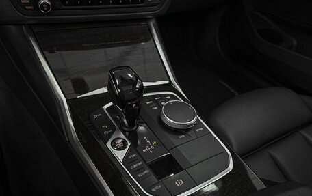 BMW 3 серия, 2019 год, 3 488 990 рублей, 13 фотография