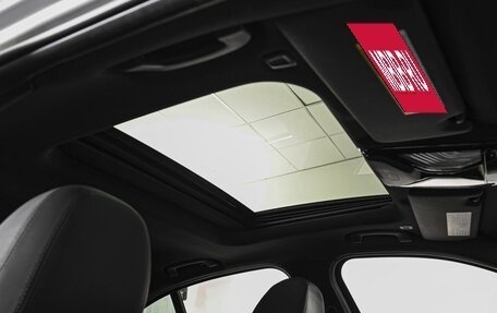 BMW 3 серия, 2019 год, 3 488 990 рублей, 12 фотография