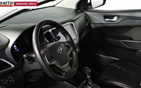 Hyundai Solaris II рестайлинг, 2018 год, 937 000 рублей, 10 фотография