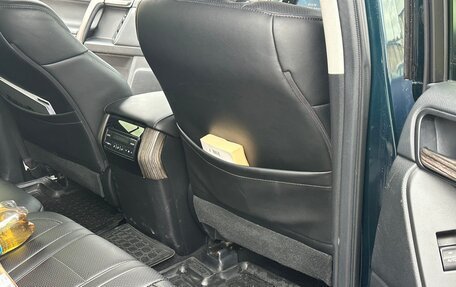 Toyota Land Cruiser Prado 150 рестайлинг 2, 2017 год, 3 700 000 рублей, 12 фотография