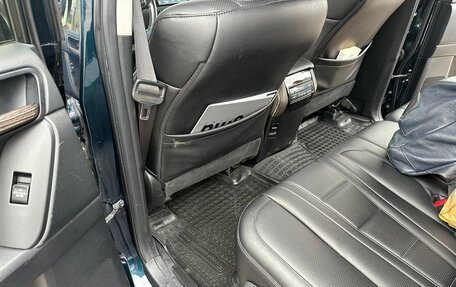 Toyota Land Cruiser Prado 150 рестайлинг 2, 2017 год, 3 700 000 рублей, 8 фотография